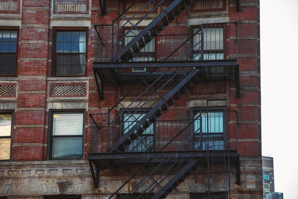 installer escalier de secours